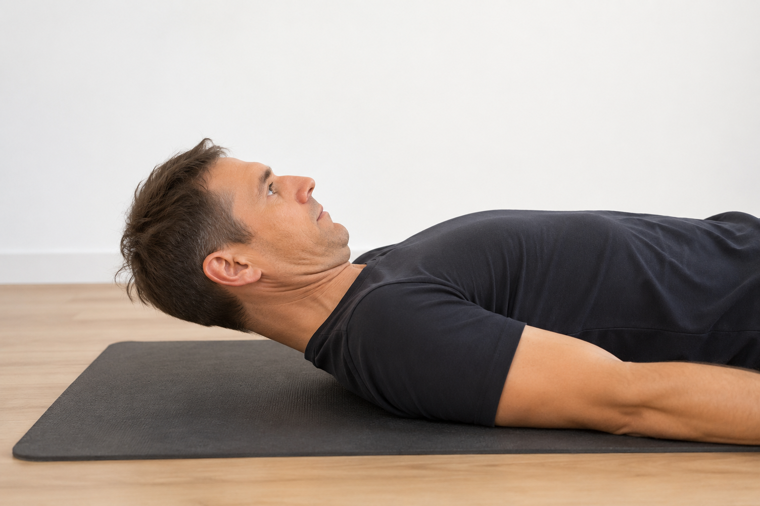 Exercice flexion cranio-cervicale en décubitus, renforcement fléchisseurs profonds cervicaux